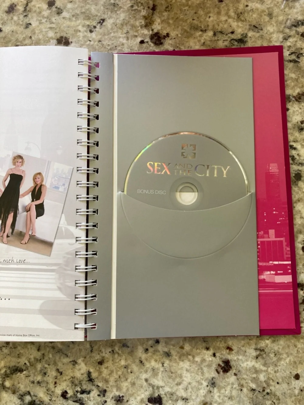 Sex and the City Complete Series - Picture 14 of 16